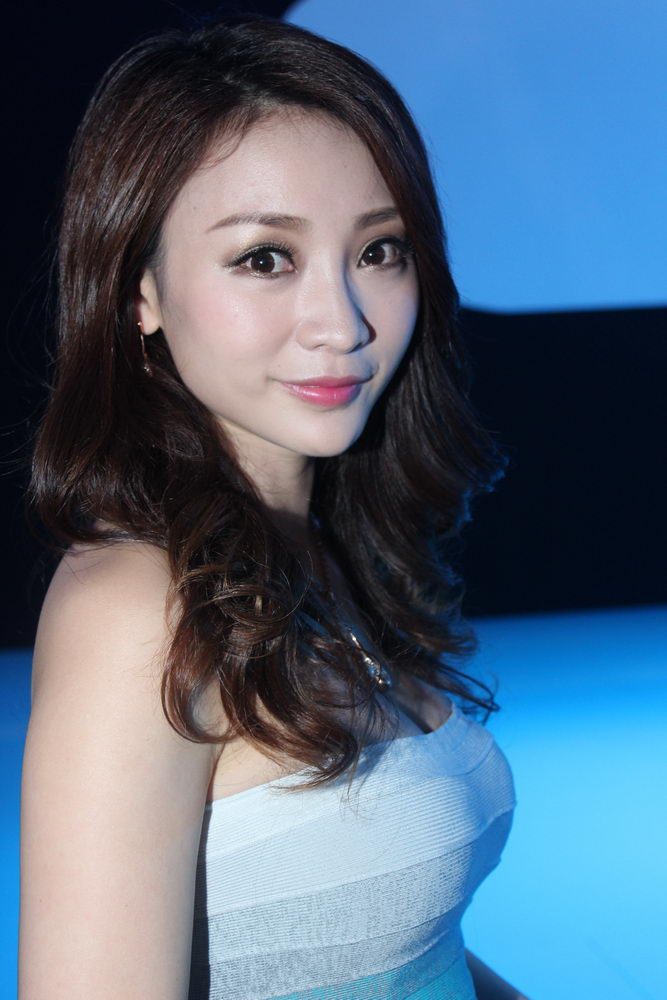 Yan Liu HD Images/Photo Gallery Download #1976744