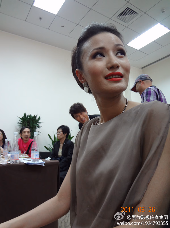 万美汐 高清写真/照片下载 #3343647