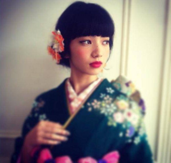 小松菜奈 高清写真/照片下载 #4387209