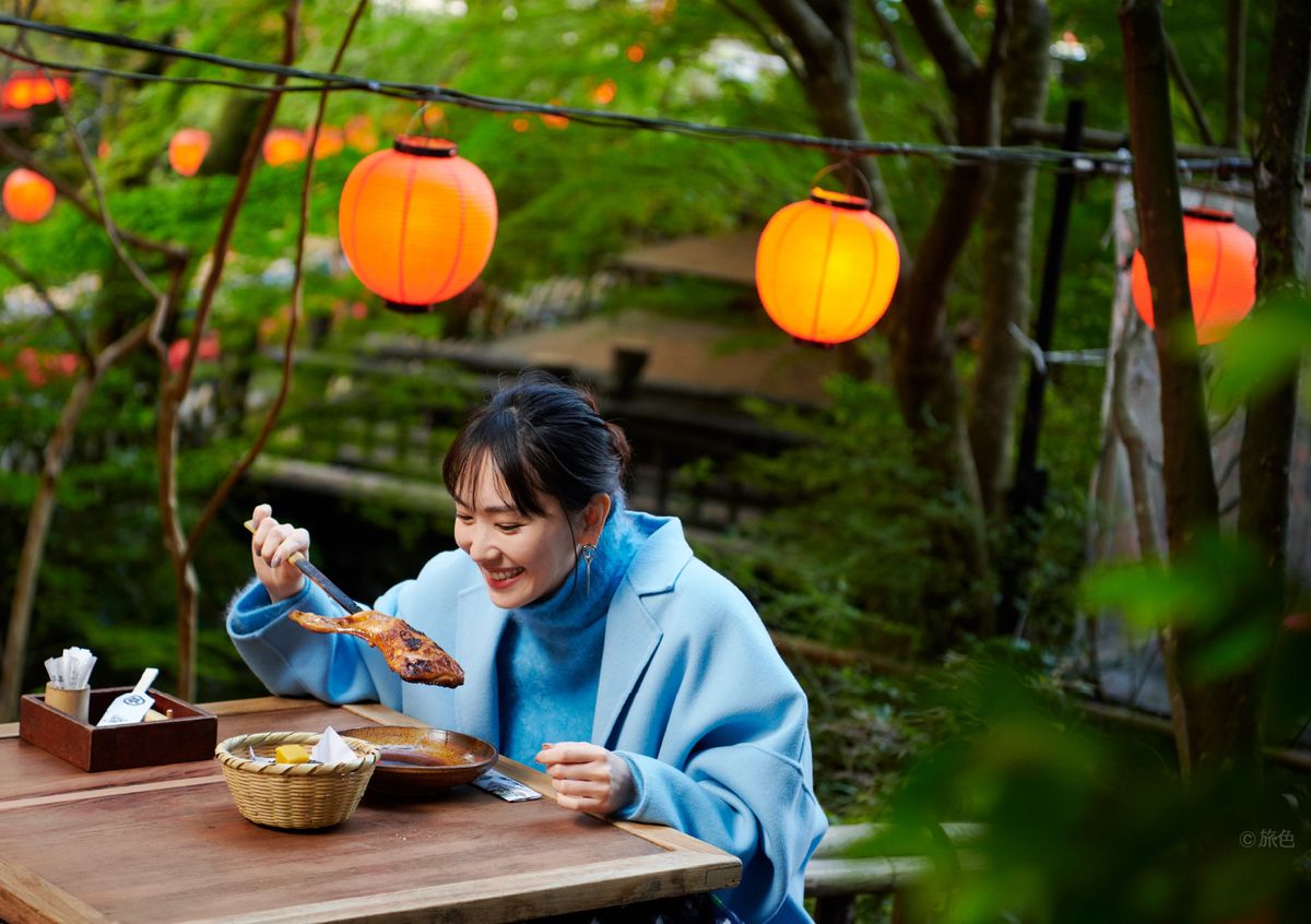 아라가키 유이 HD 이미지/사진 갤러리 다운로드 #5973466