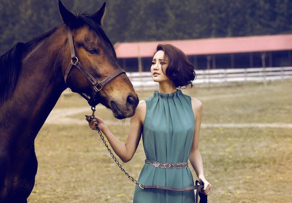 Xinyi Zhang HD Images/Photo Gallery Download #6964790