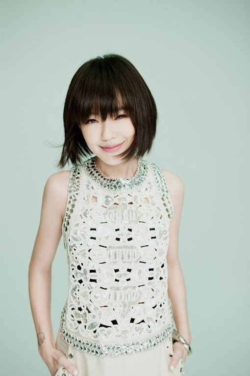 Dee Hsu HD Images/Photo Gallery Download #1867359