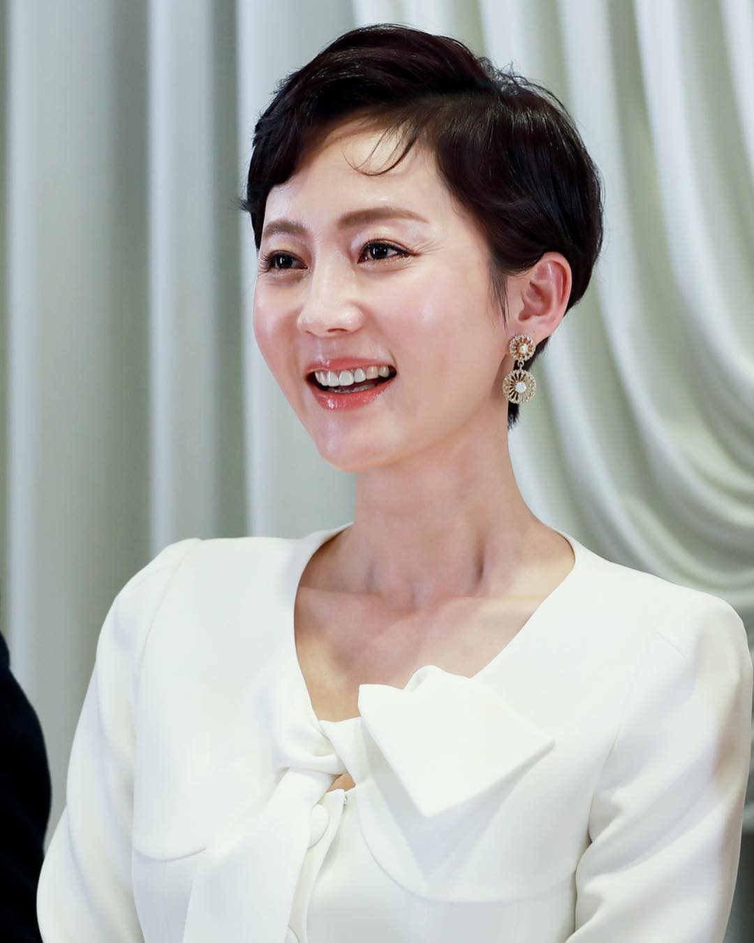 Jung-ah Yum HD Images/Photo Gallery Download #799079