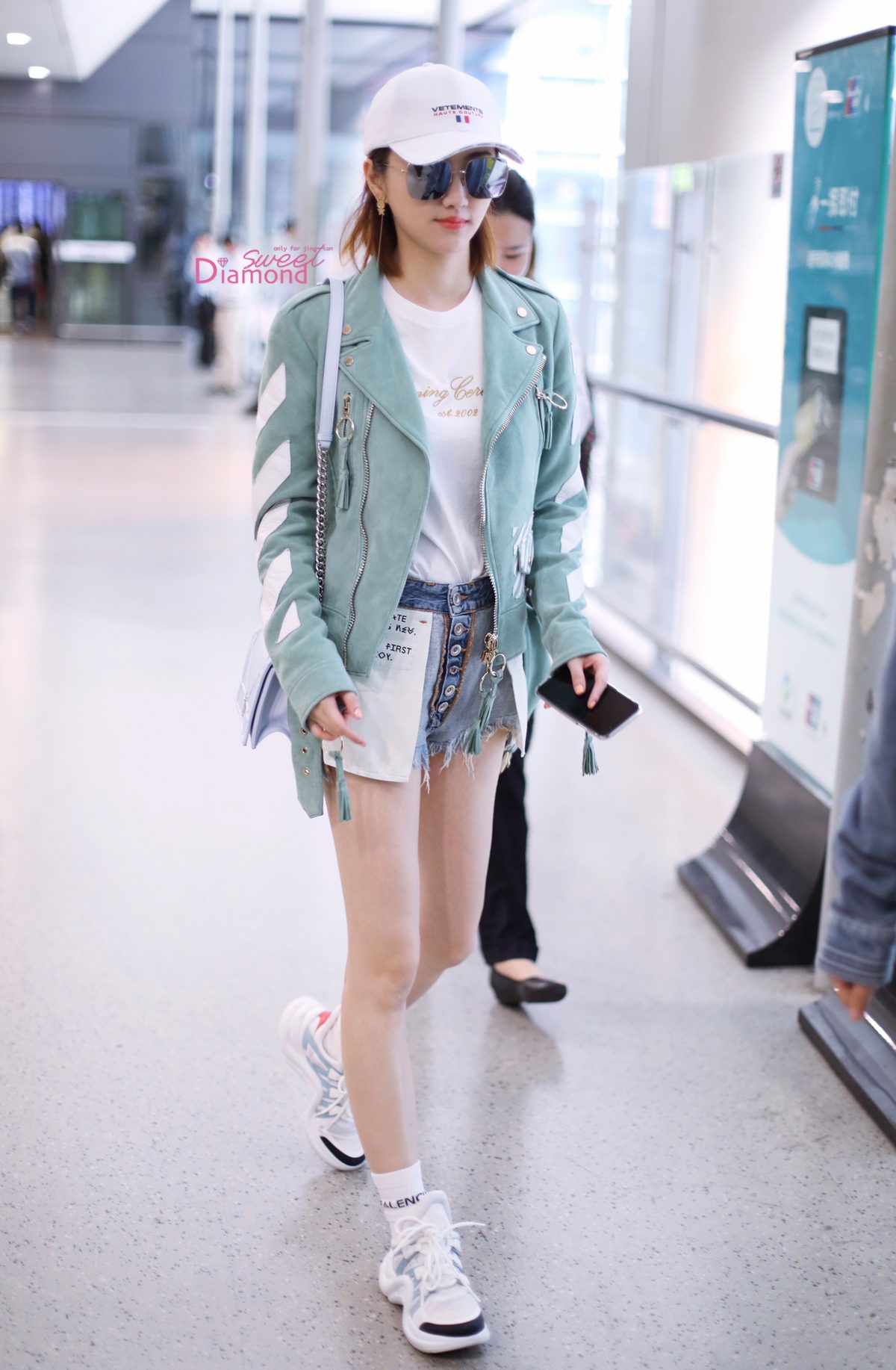 Tian Jing HD Images/Photo Gallery Download #6682875
