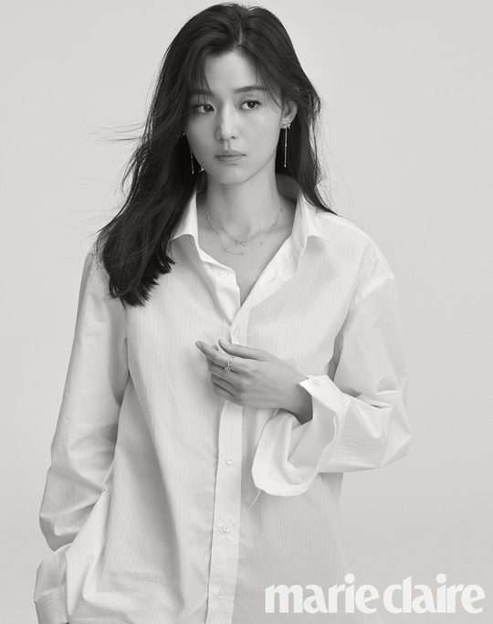 전지현 HD 이미지/사진 갤러리 다운로드 #936047