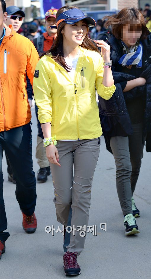 Ha Ji-Won HD Images/Photo Gallery Download #894053