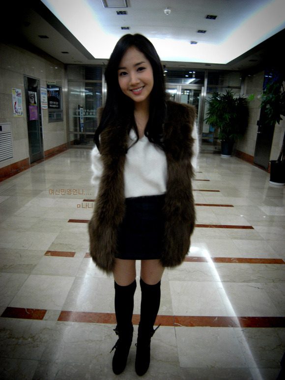 Park Min-Young HD Images/Photo Gallery Download #6959384