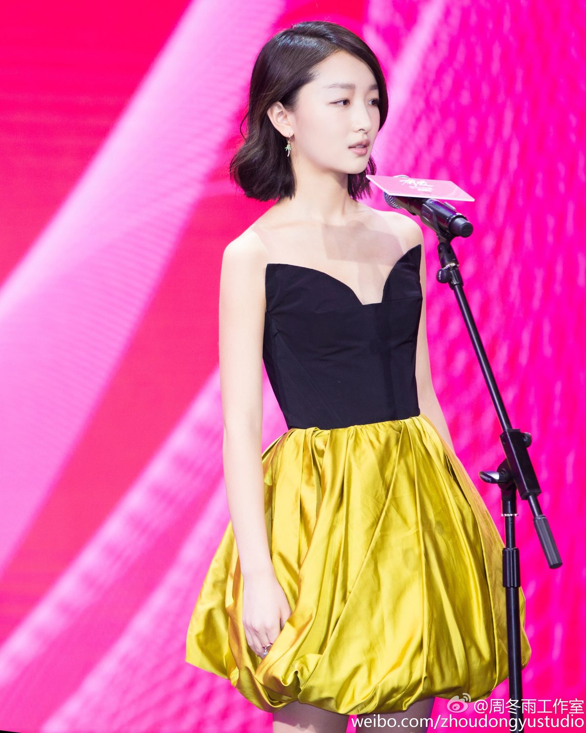 周冬雨 高清写真/照片下载 #1911200