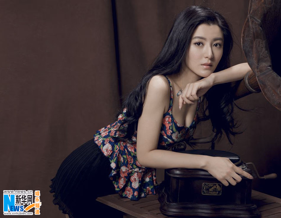 Tingjia Chen HD Images/Photo Gallery Download #3448005