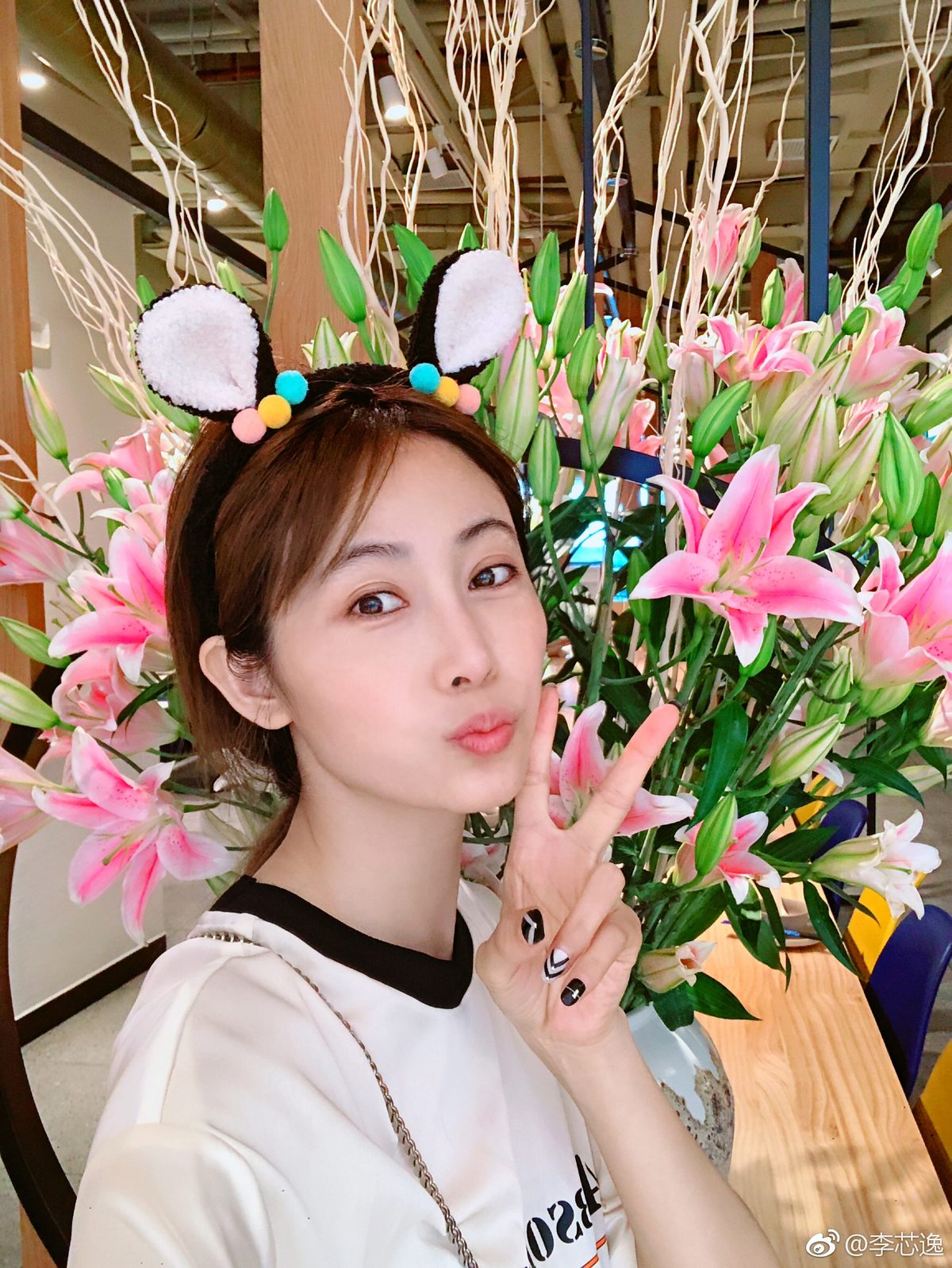 Xinyi Li HD Images/Photo Gallery Download #1980872