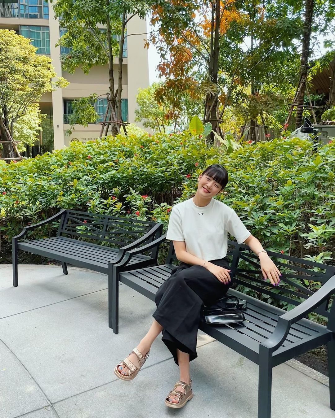 Minnie Nicha Yontararak HD Images/Photo Gallery Download #6197185