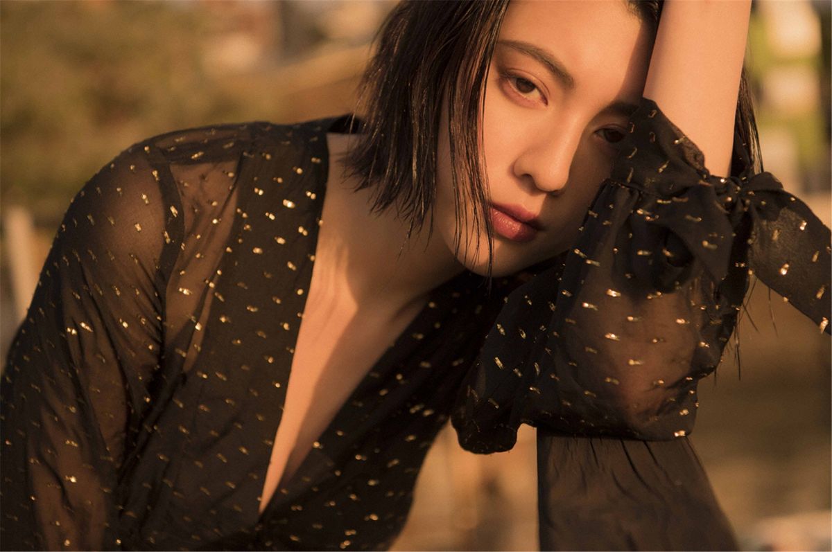 三吉彩花 高清写真/照片下载 #9568818