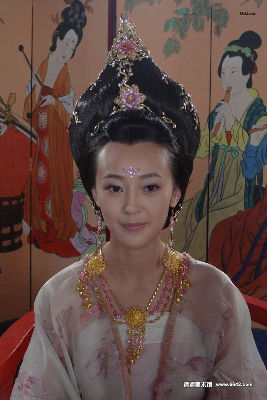 Ni-en Wan HD Images/Photo Gallery Download #1861014