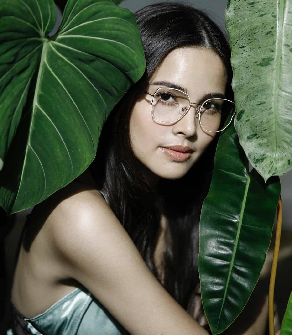 Urassaya Sperbund HD Images/Photo Gallery Download #6200113