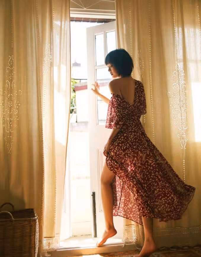 何杜娟 高清写真/照片下载 #3316096