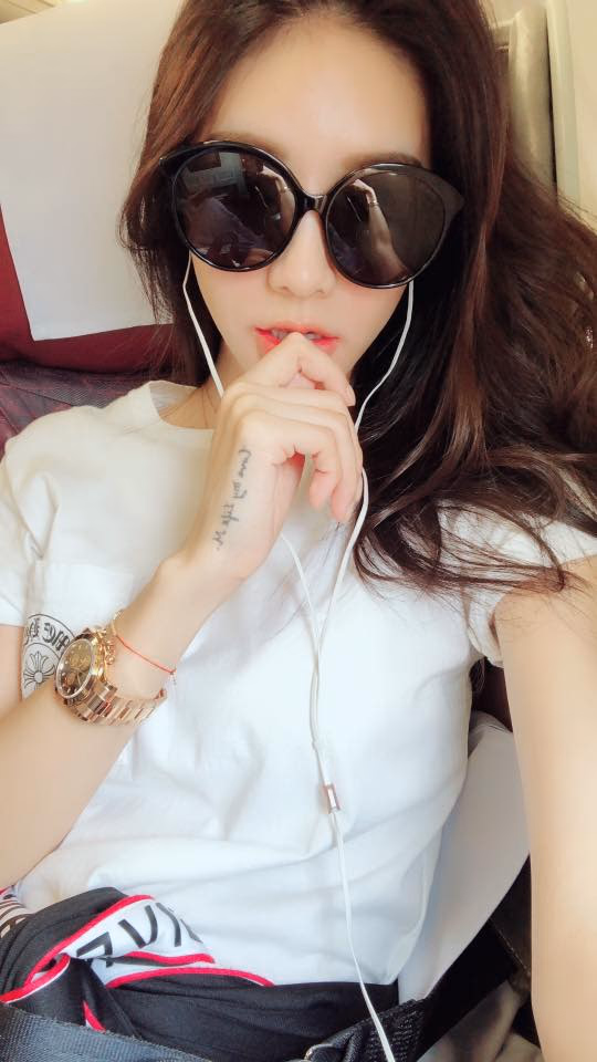 吴亚馨 高清写真/照片下载 #3432063