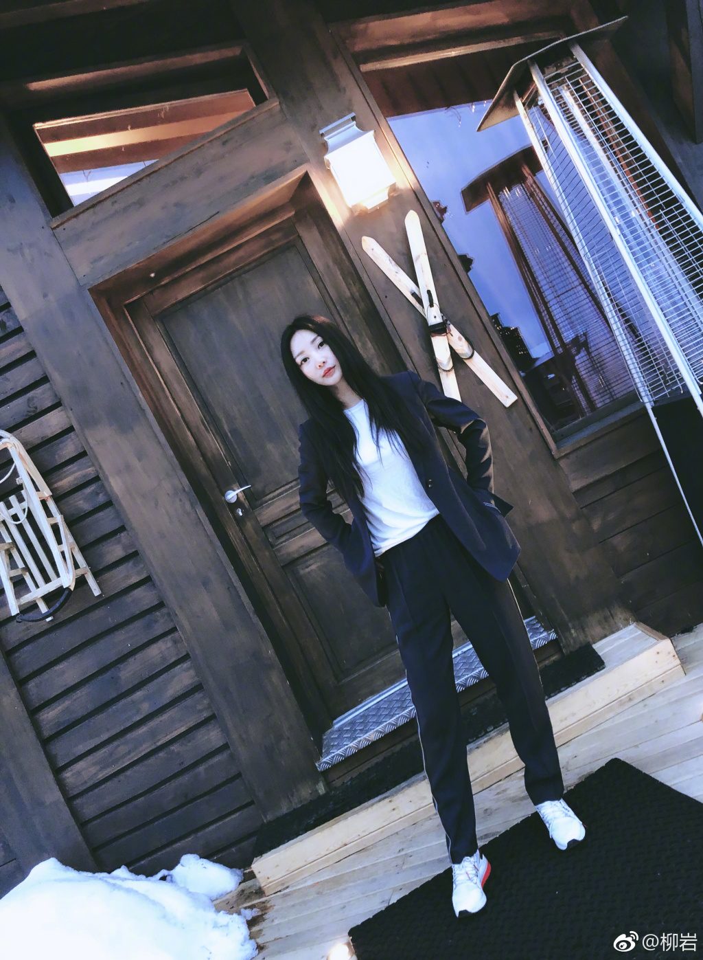 Yan Liu HD Images/Photo Gallery Download #1974582