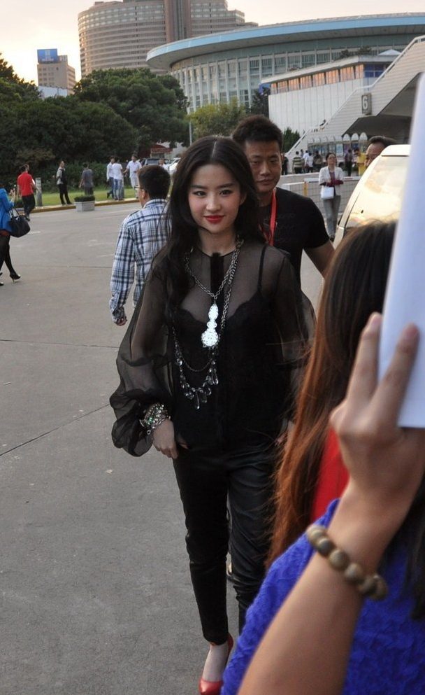 Liu Yifei HD Images/Photo Gallery Download #6690365